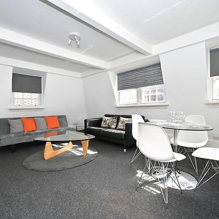 Soho, Piccadilly & Chinatown - Two Bedroom & Two Double Beds Apartment London Exterior photo